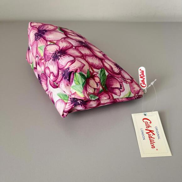 Cath Kidston Floral Print Cosmetic Bag Size Medium - Picture 3 of 4